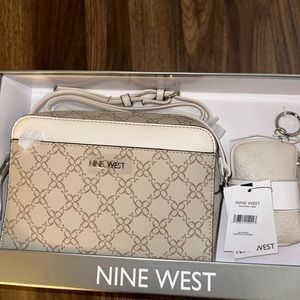 New Nine West handbag